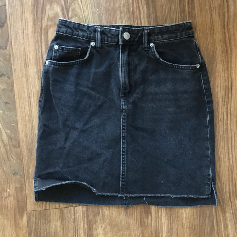 Black denim skirt
